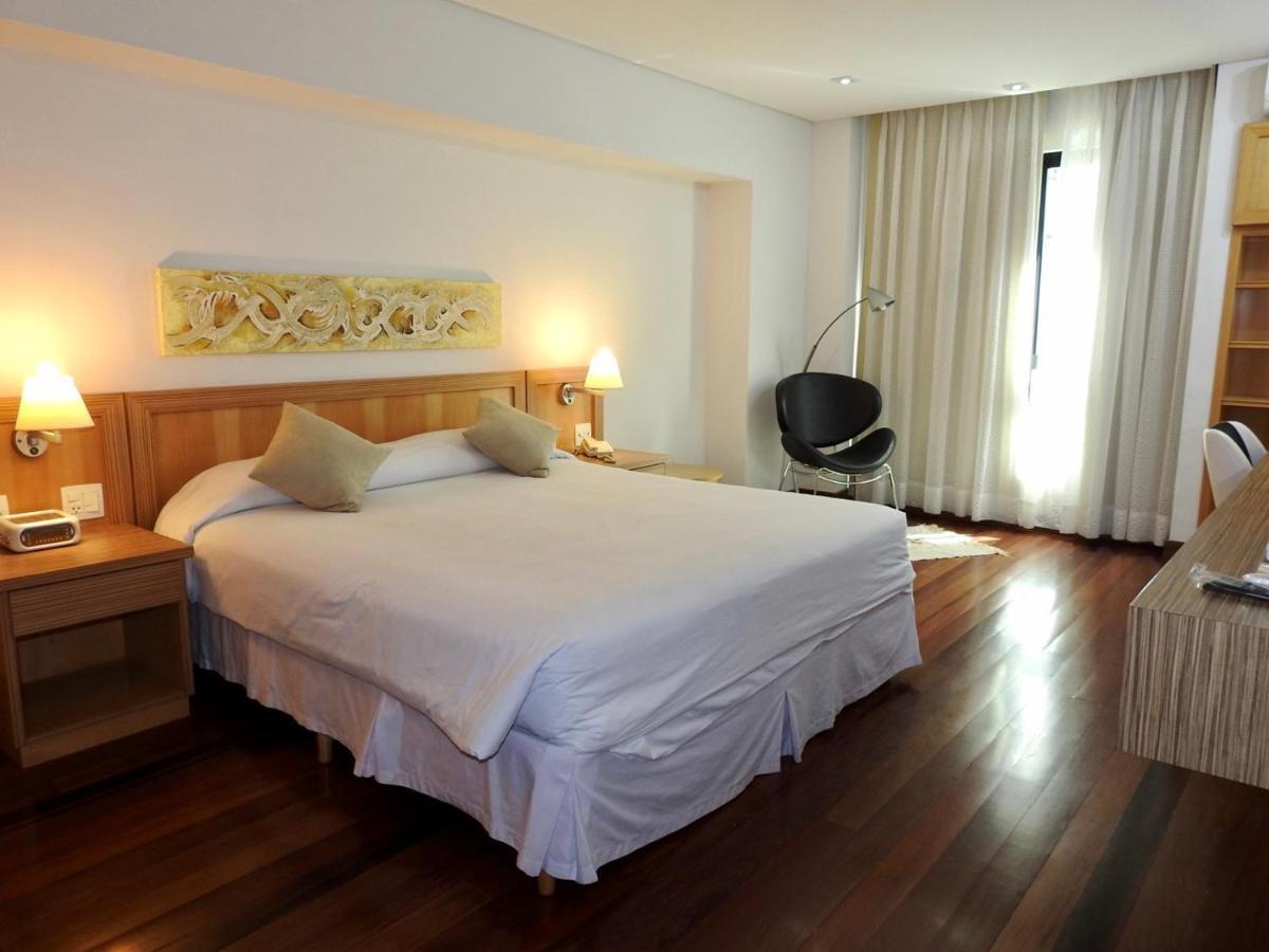 ז'ואיז דה פורה Constantino Hotel E Eventos מראה חיצוני תמונה A bedroom at the hotel