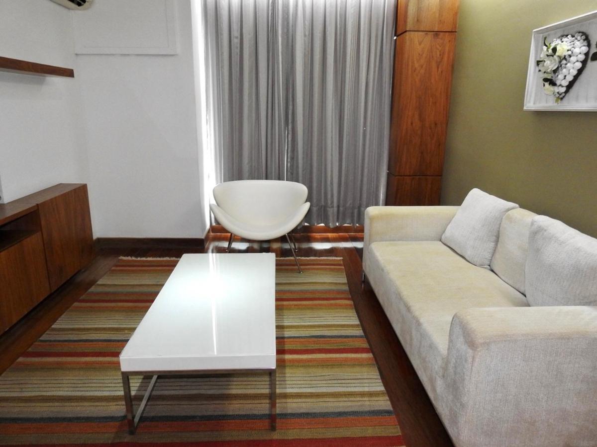 ז'ואיז דה פורה Constantino Hotel E Eventos מראה חיצוני תמונה A living room
