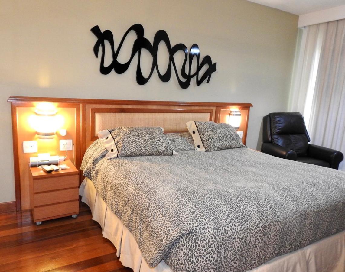 ז'ואיז דה פורה Constantino Hotel E Eventos מראה חיצוני תמונה A bedroom in a hotel